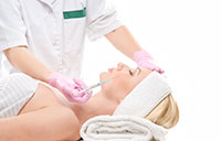 woman getting Botox treatment | Findlay, OH